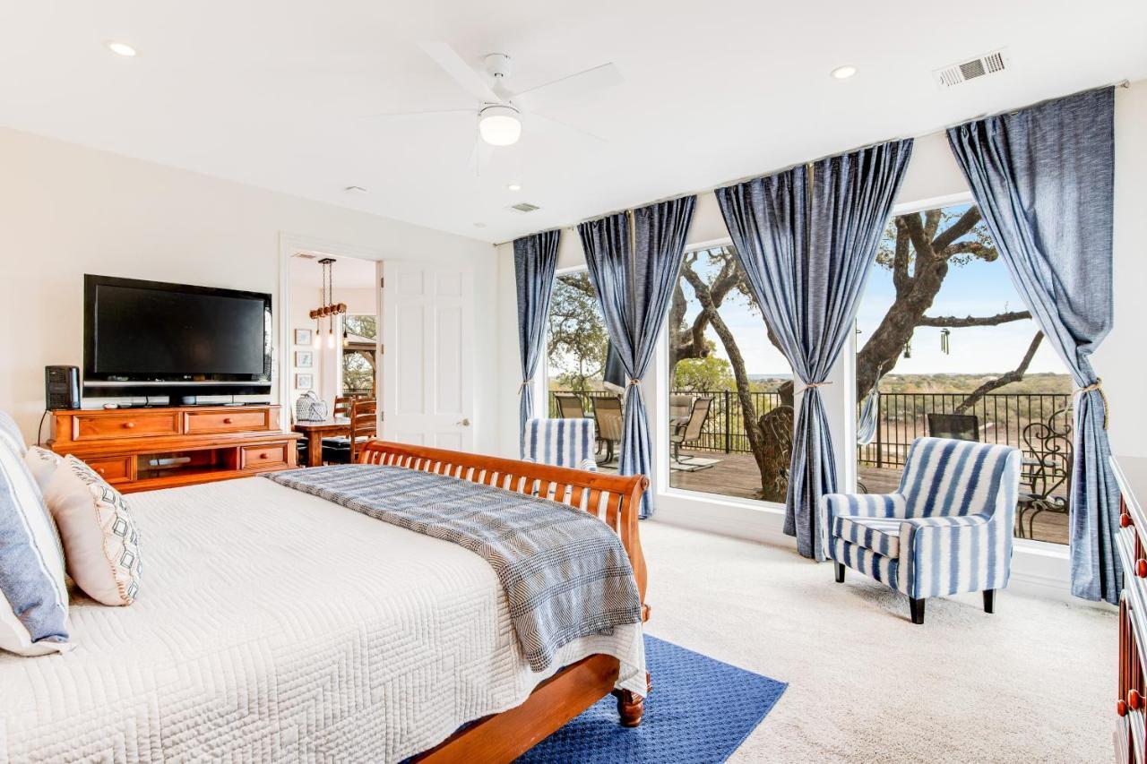 Cliff Side Oasis Villa Spicewood Luaran gambar